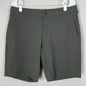 Lululemon Commission Classic-Fit Short 9" Warpstreme Men’s Size 33 Gray